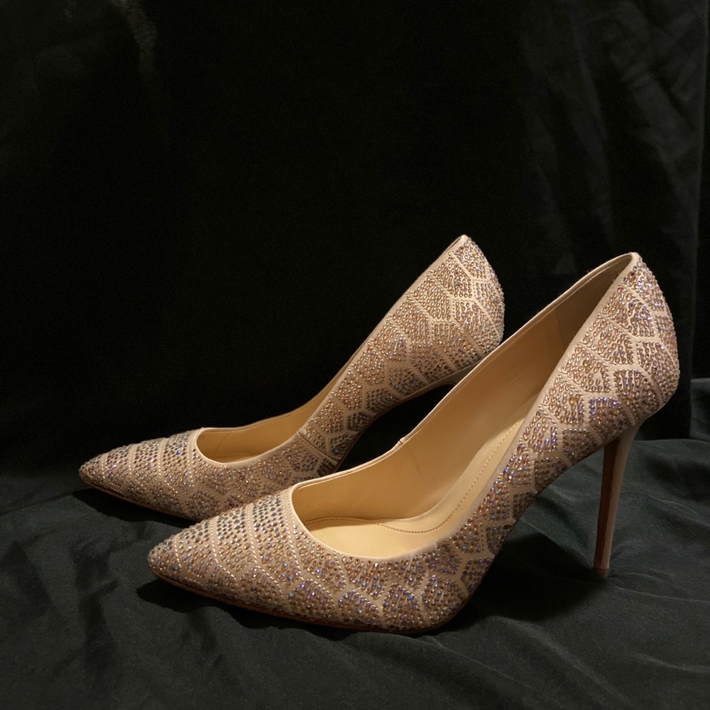 Vince Camuto Olivier pumps - Picture 4 of 5